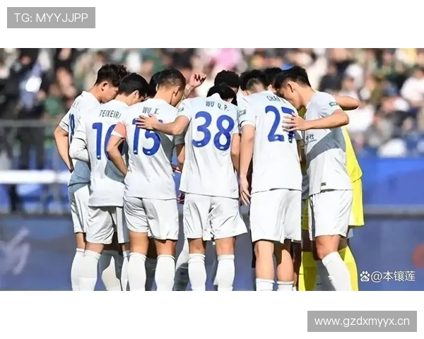 申花争冠前景遭质疑：战术短板与管理问题，对赛季走势形成双重制约