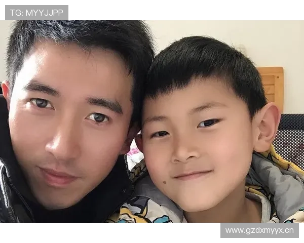 翁泓阳的衣柜居然比我一个月房租还贵